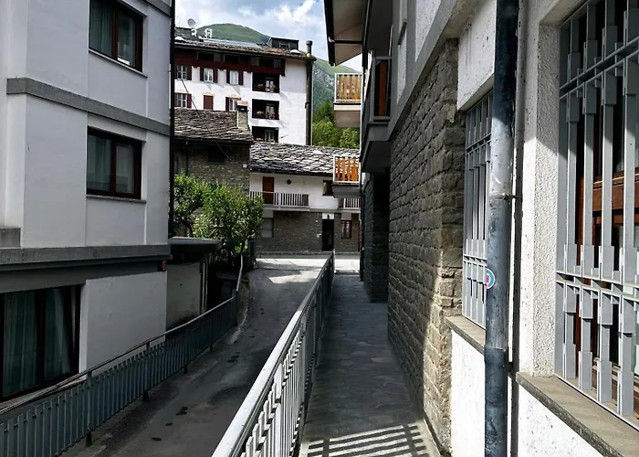 Au Coeur De Курмайор